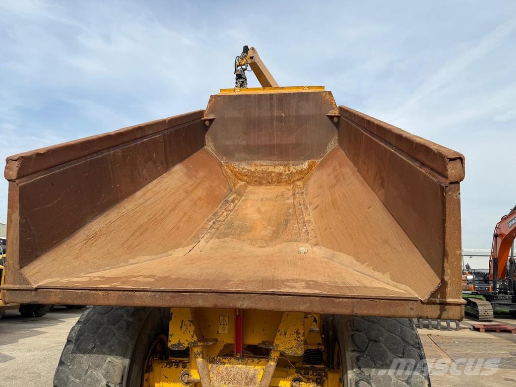 Volvo A35C . Mini tombereau