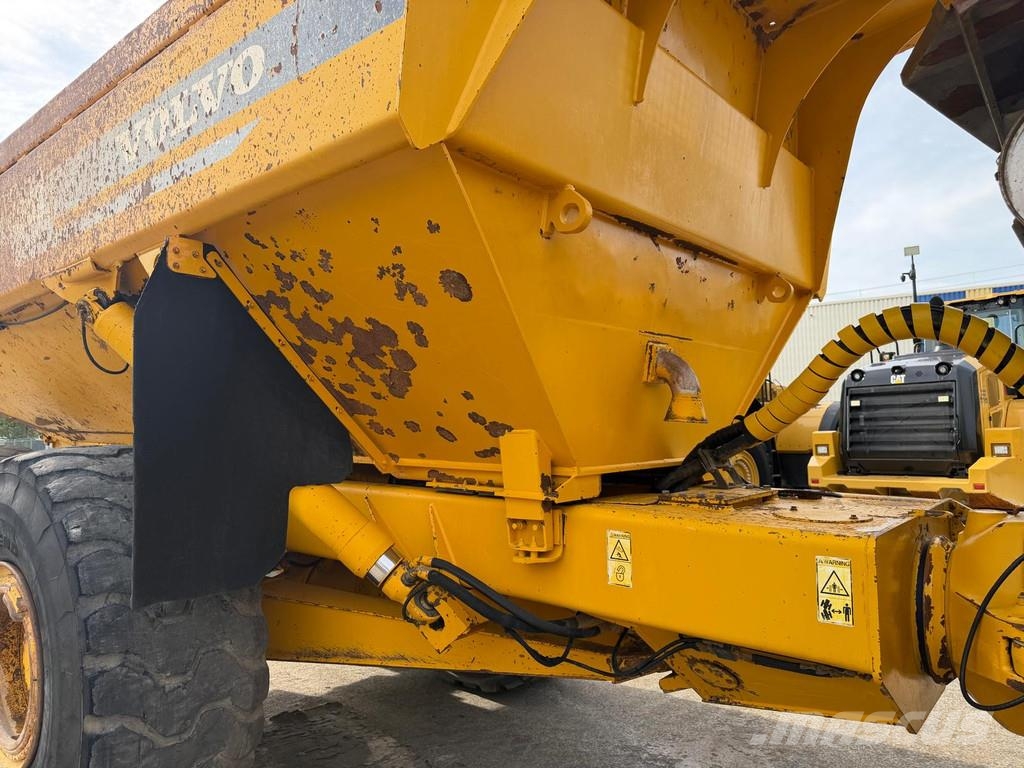 Volvo A35C . Mini tombereau