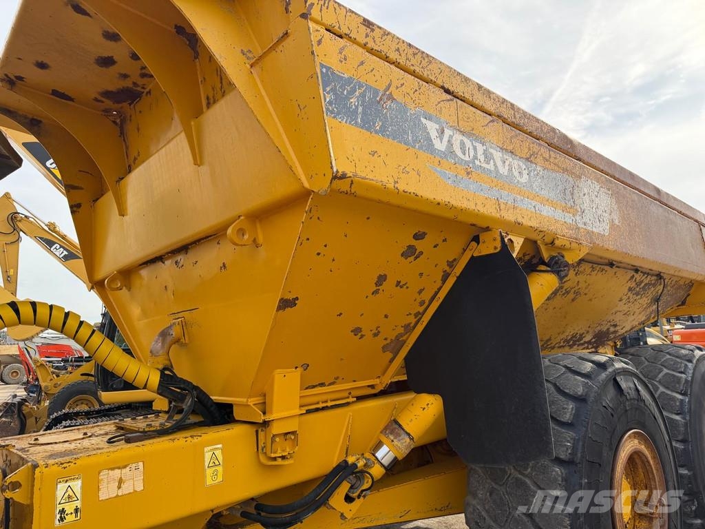 Volvo A35C . 铰接式自卸车