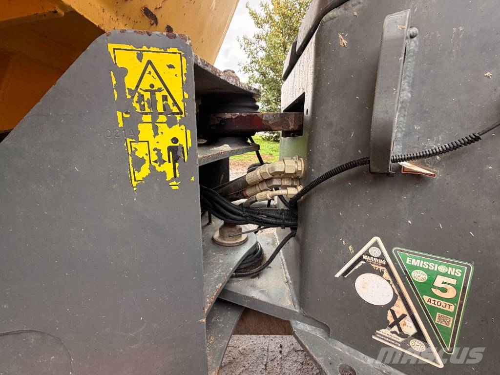 Wacker Neuson DV 90 9 Ton Swivel Dual View Cabbed Dumper Mini pašizgāzēji
