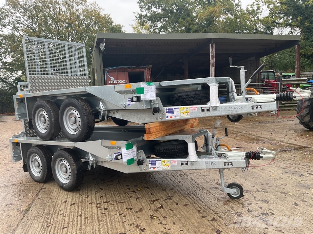 Ifor Williams GX 84 Low loaders