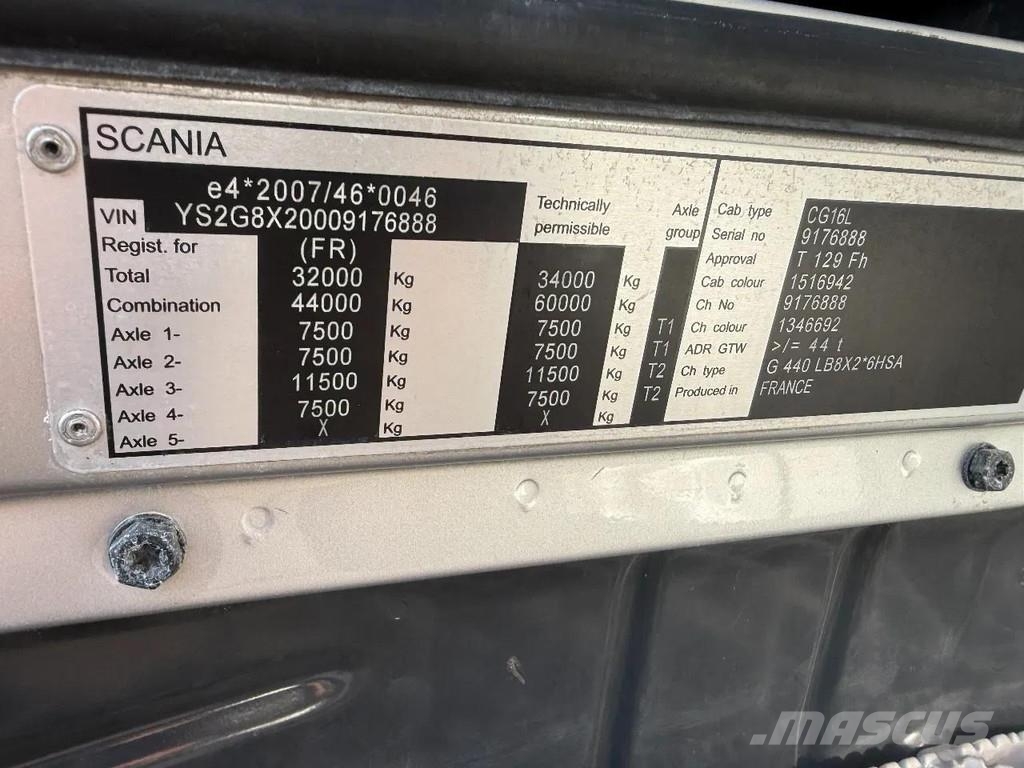 Scania G440 8X2 EURO 5 + FASSI F5602.25 + 2 AXLE TRAILER Kranen voor alle terreinen