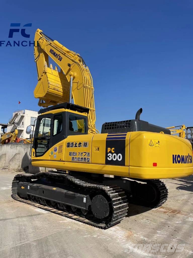コマツ（小松製作所） PC 300 LC, 2024, 中華人民共和国 - 中古 油圧