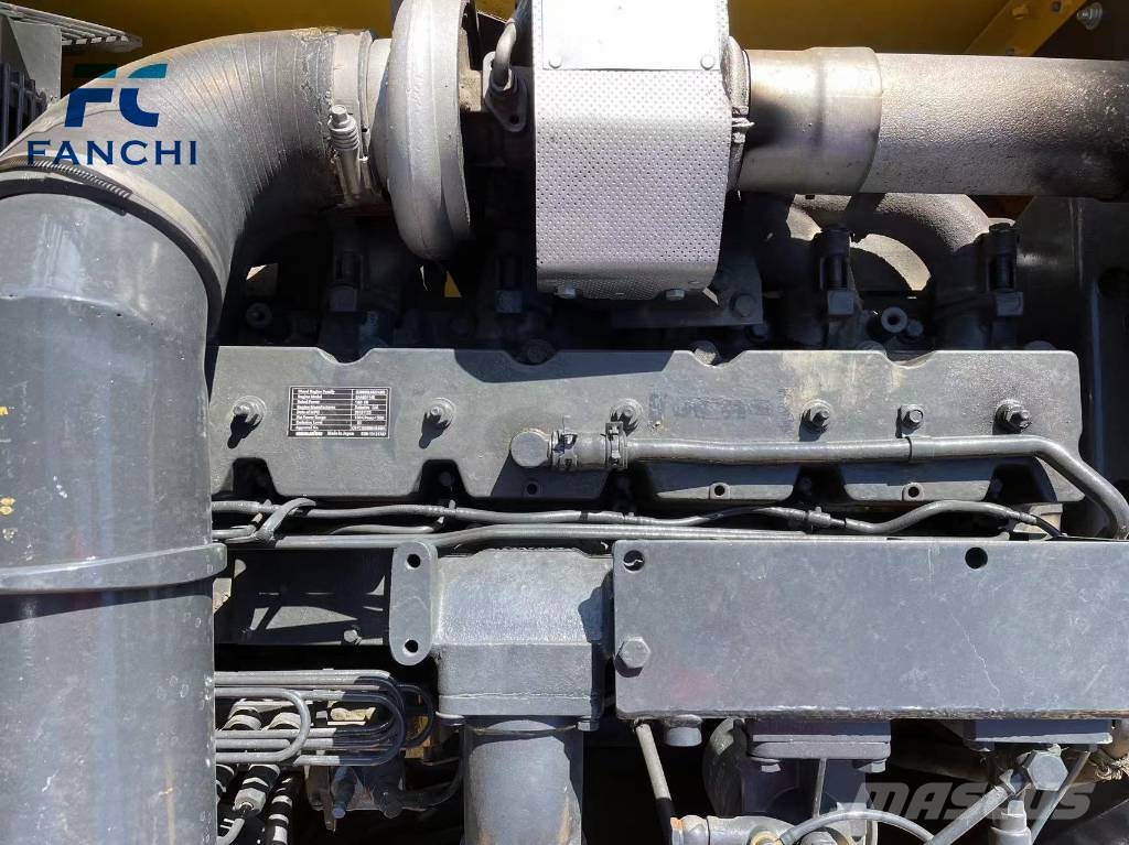 Komatsu PC 300 LC 中型挖掘机