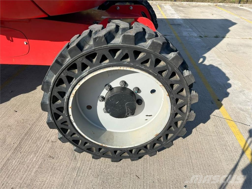 Manitou 200 ATJ RC ST5 (5612) Колінчаті підйомники