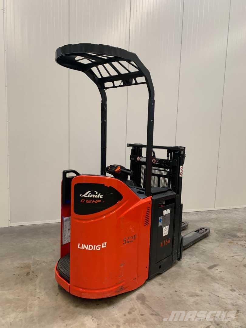 Linde D12HPSP Montacargas recogepedidos de gran altura