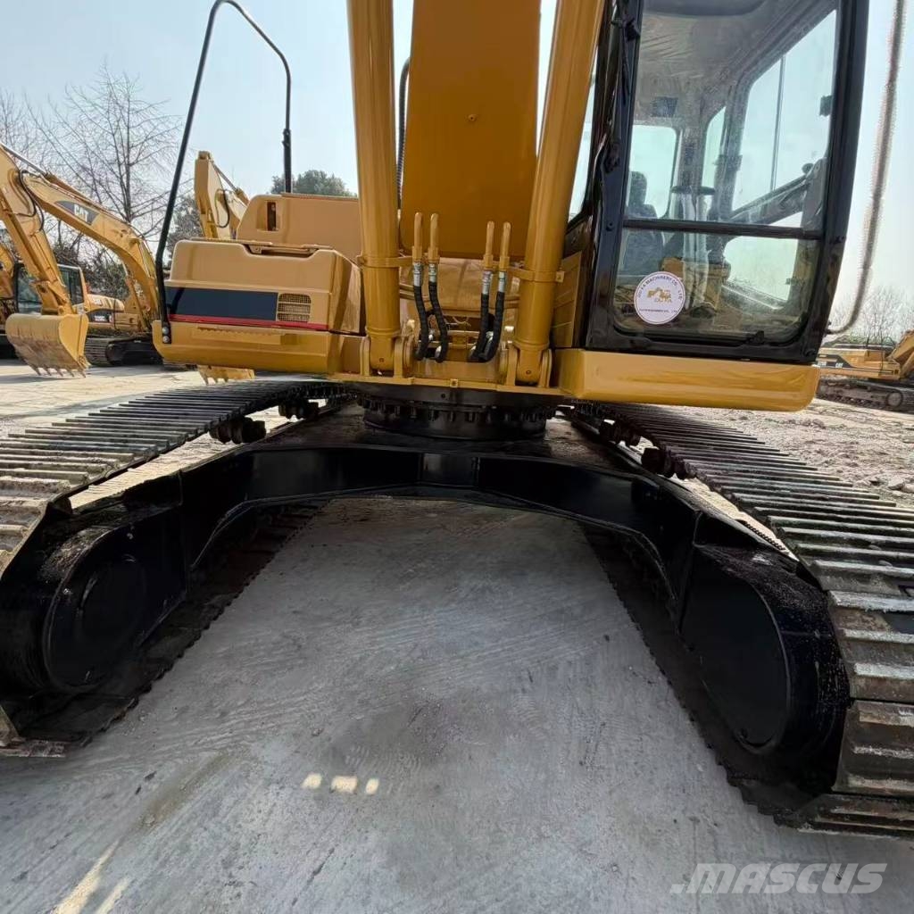 CAT 325 B L Excavadoras sobre orugas