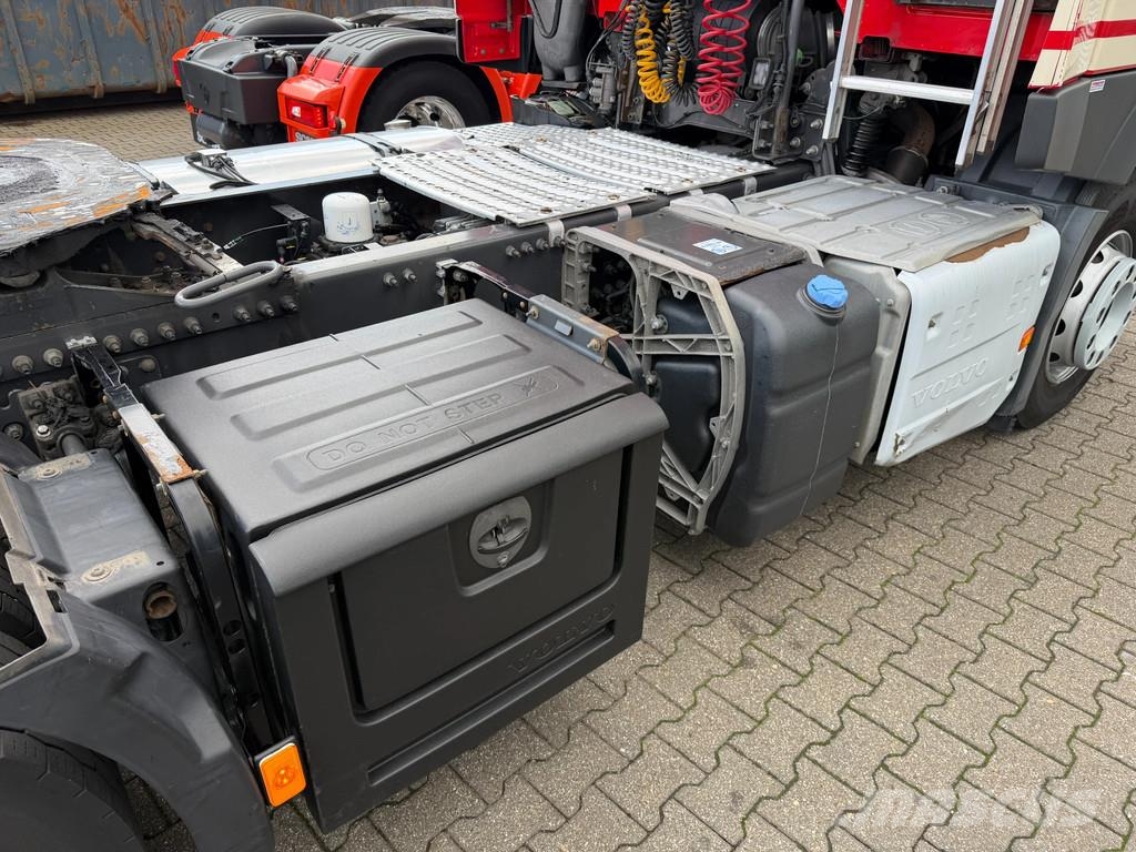 Volvo FM 370 4x2 Euro 6 / Smart Tacho *NL-Truck* 中古トラクターヘッド | トレーラーヘッド