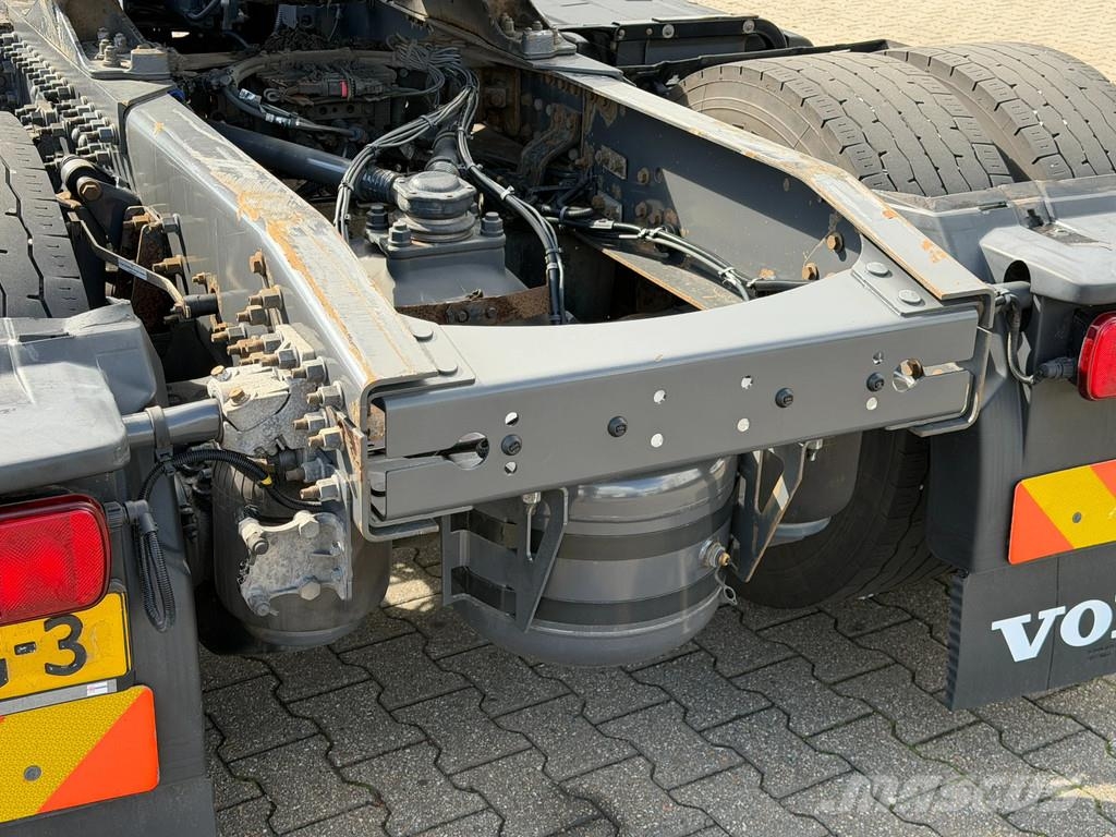 Volvo FM 370 4x2 Euro 6 / Smart Tacho *NL-Truck* 中古トラクターヘッド | トレーラーヘッド