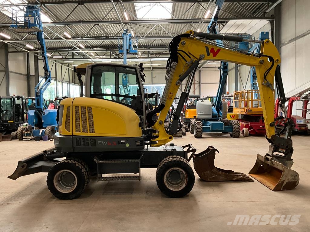 Neuson EW 65 휠 굴삭기
