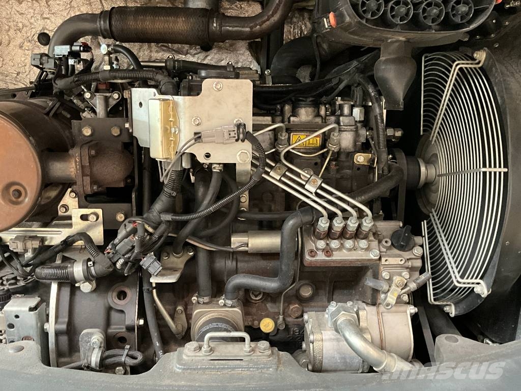 Neuson EW 65 휠 굴삭기