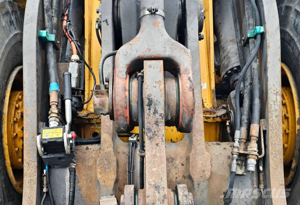 Volvo L 120 F Hjullastere