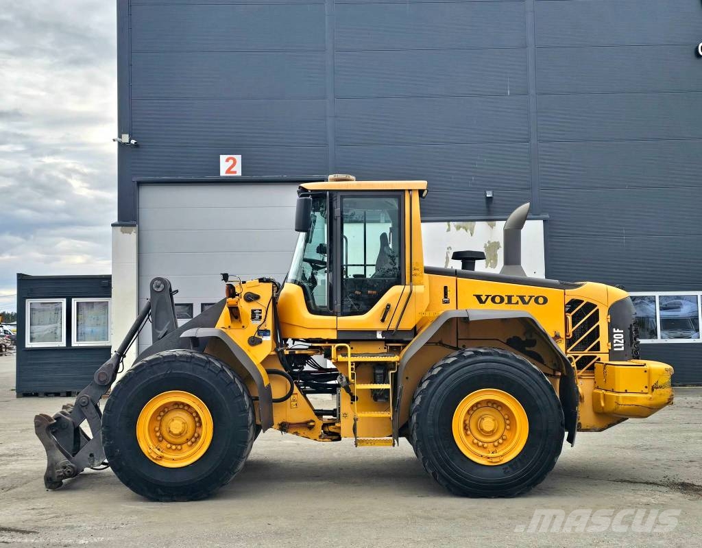 Volvo L 120 F Hjullastere