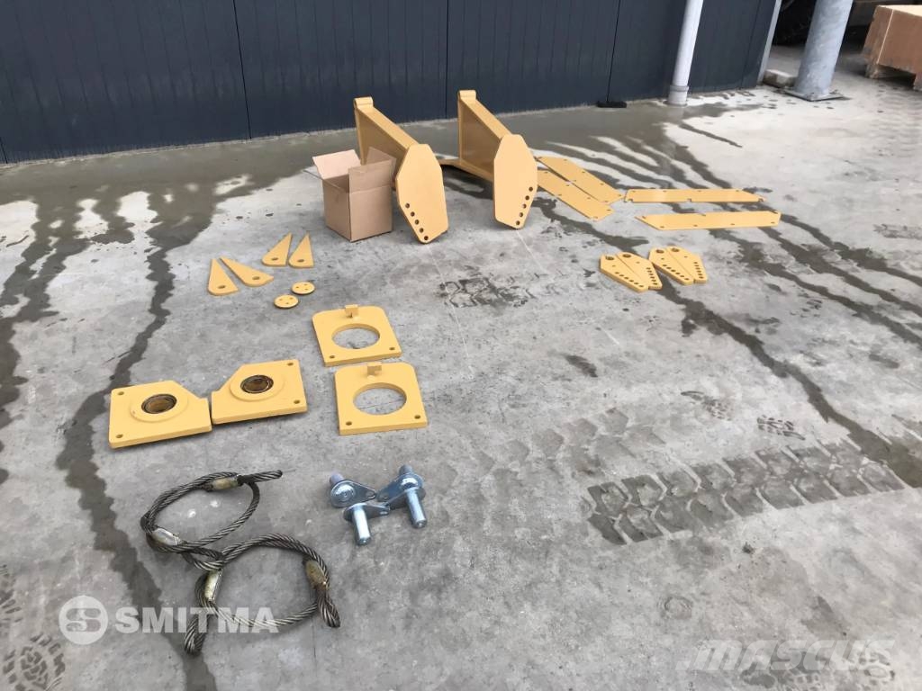 Volvo A25E Puertas traseras