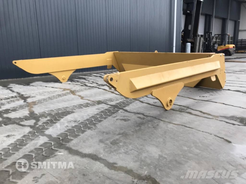 Volvo A25E Puertas traseras