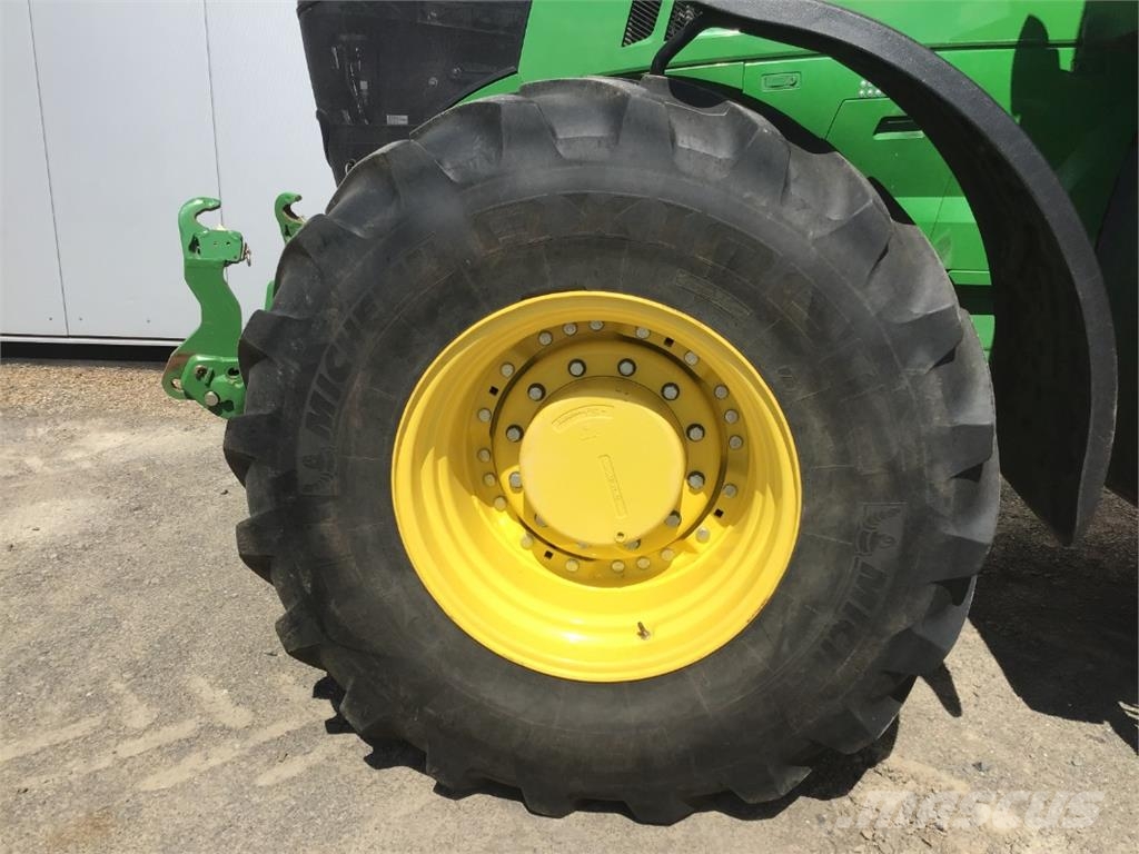 John Deere 7290R Tractoren