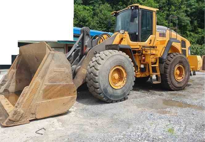 Volvo L 180 H 휠로우더