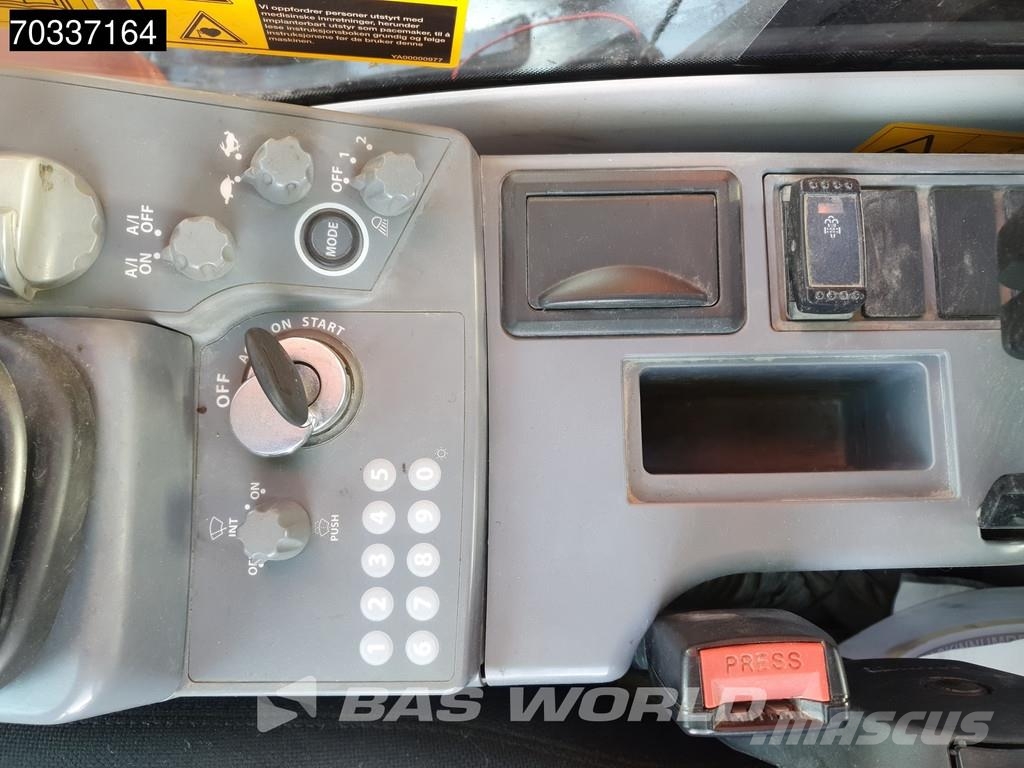 Hitachi ZX350 LC-6 Bageri gusjeničari