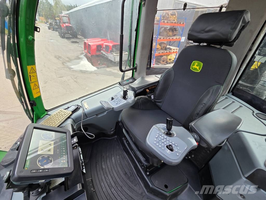 John Deere 1210 E Forvarderi