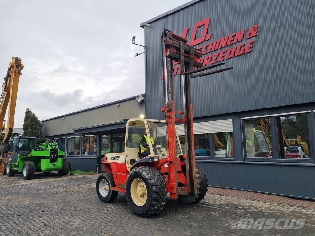 Manitou M 226 CP 越野車