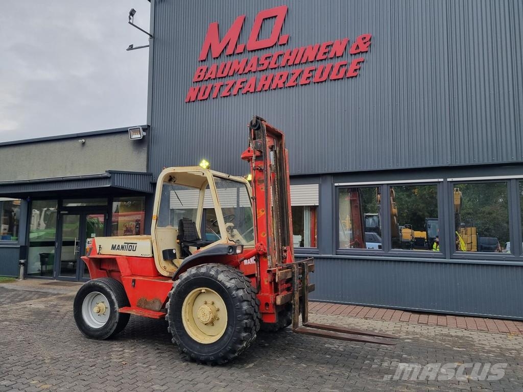 Manitou M 226 CP 越野車