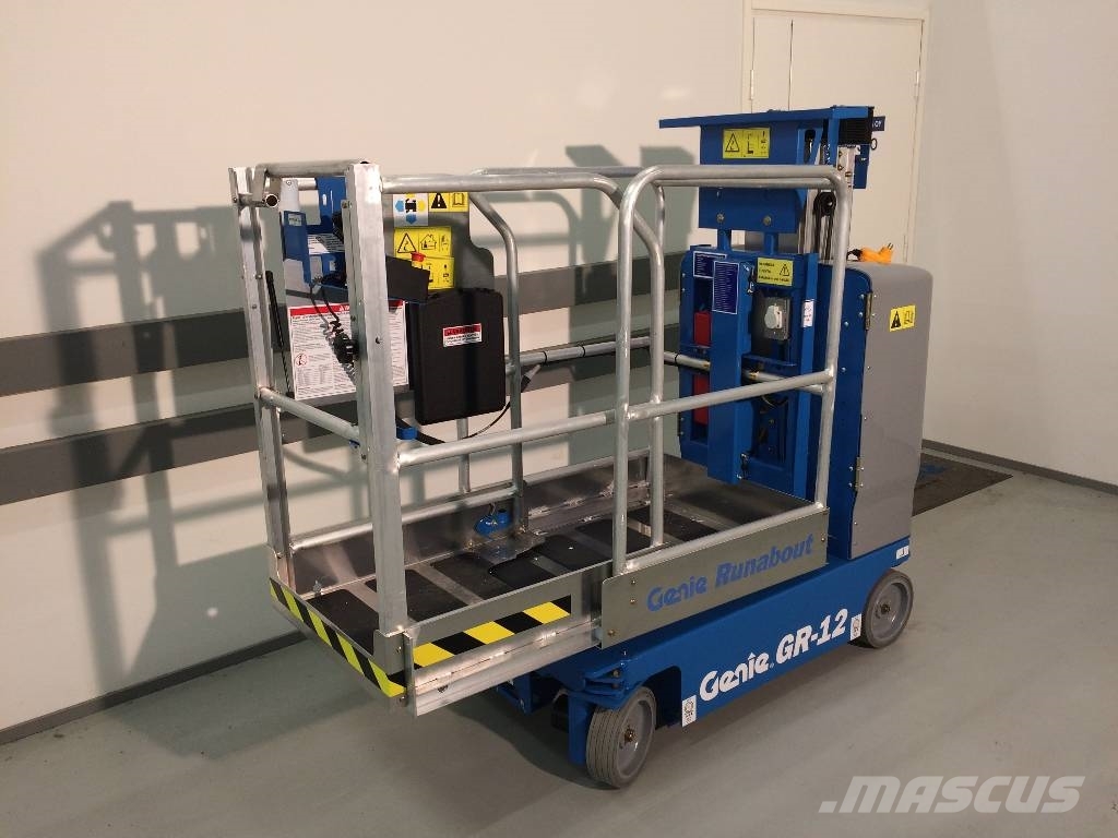 Genie GR 12 Vertikaalsed mast tõstukid