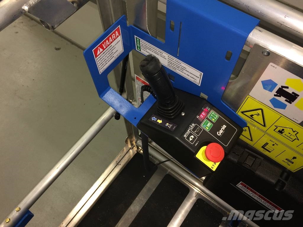 Genie GR 12 Vertikaalsed mast tõstukid