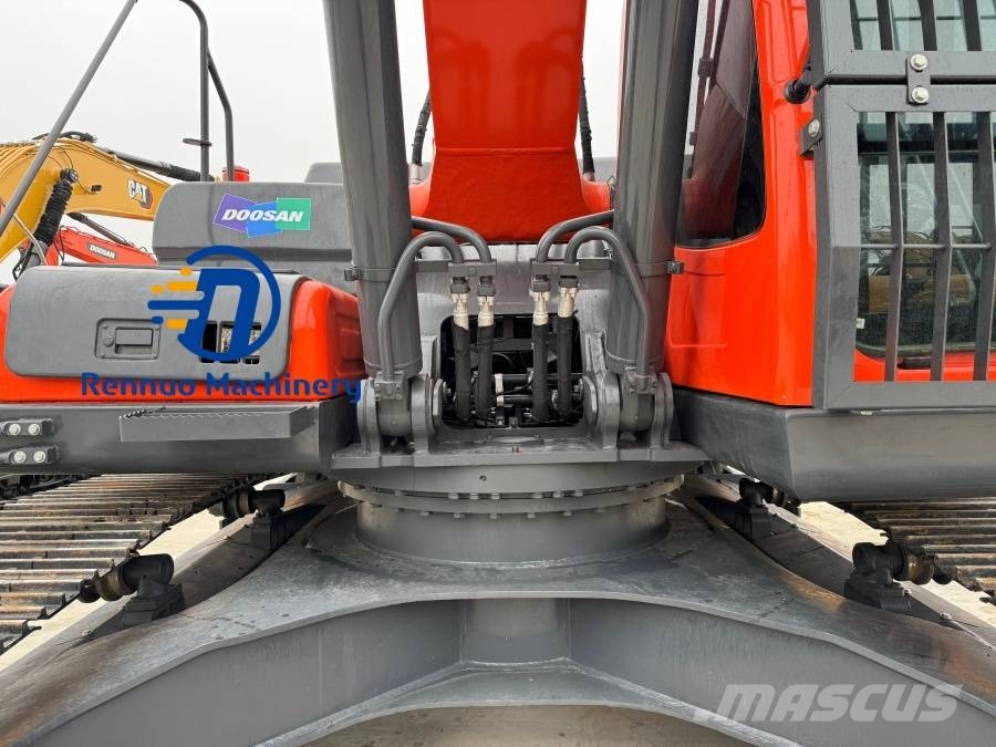 Doosan DX 300LC-9C Excavadoras sobre orugas