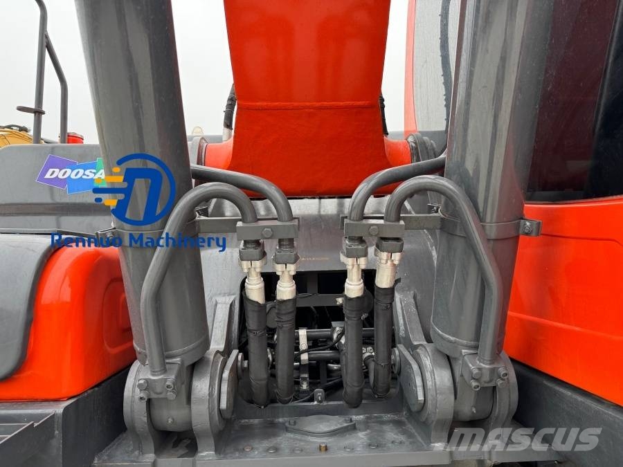 Doosan DX 300LC-9C Excavadoras sobre orugas