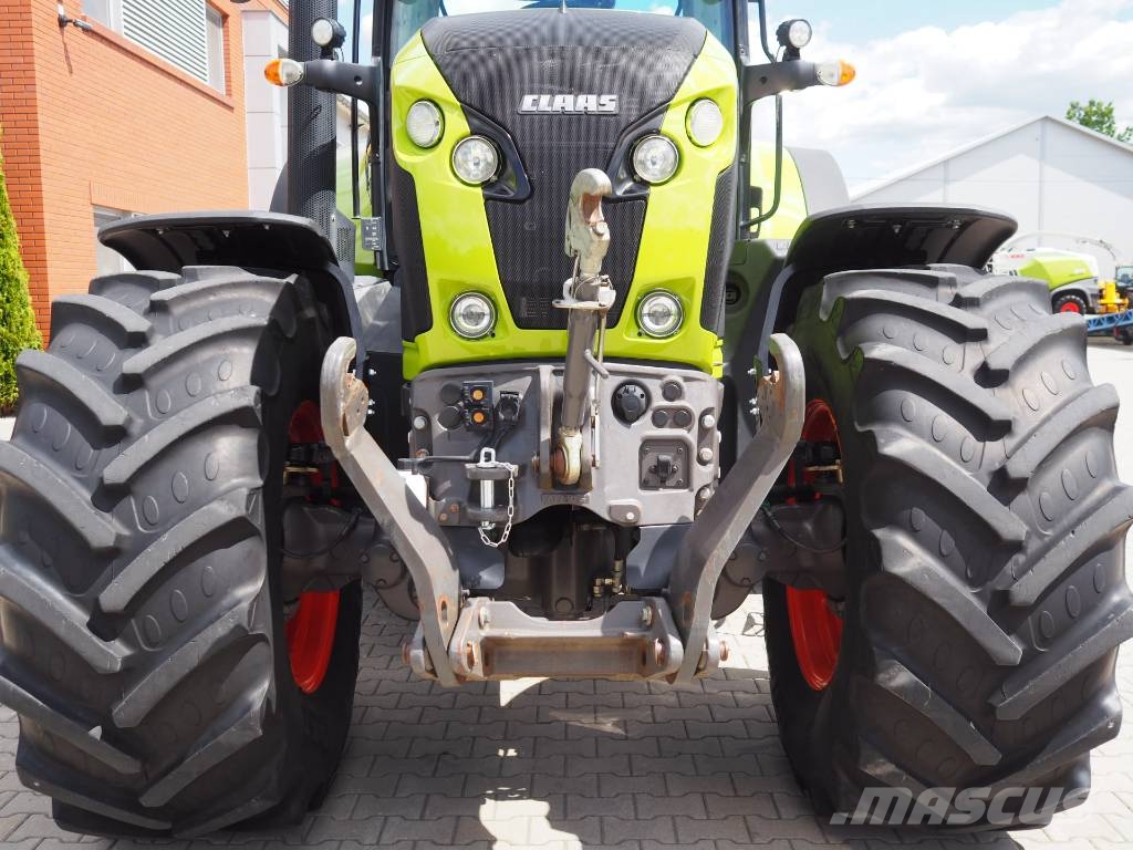 CLAAS Axion 870 CMATIC Tractores