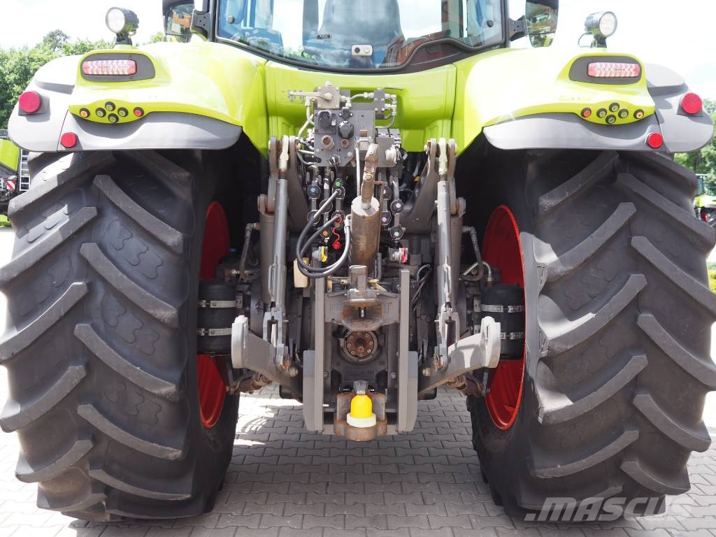 CLAAS Axion 870 CMATIC Tractores
