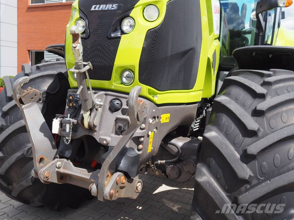 CLAAS Axion 870 CMATIC Tractores