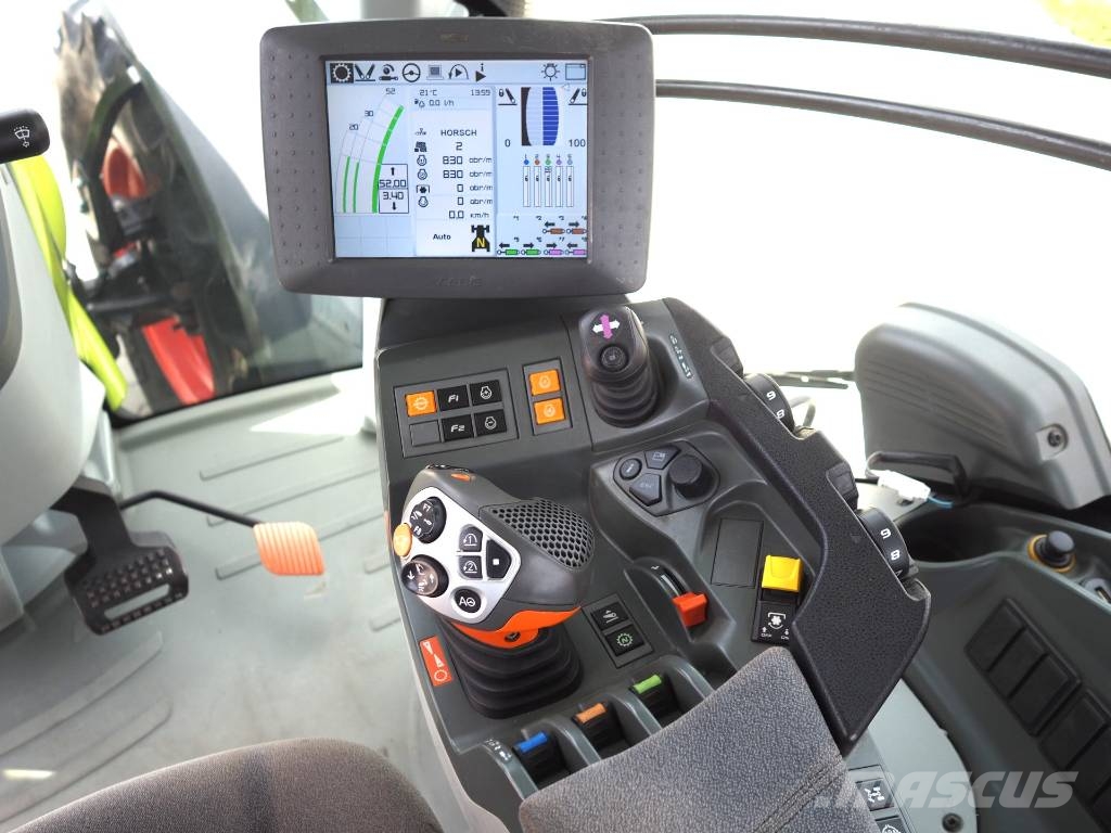 CLAAS Axion 870 CMATIC Tractores