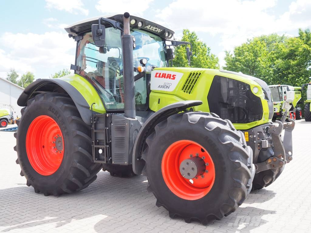 CLAAS Axion 870 CMATIC Tractores