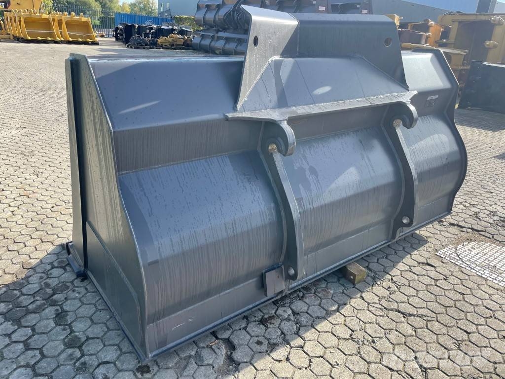 Volvo Fuhrmann L 70 H Bucket With Teeth Bakken