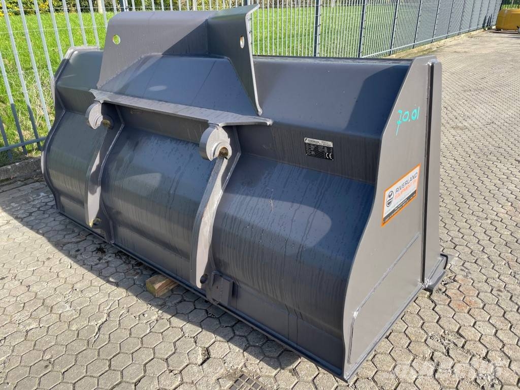 Volvo Fuhrmann L 70 H Bucket With Teeth Bakken