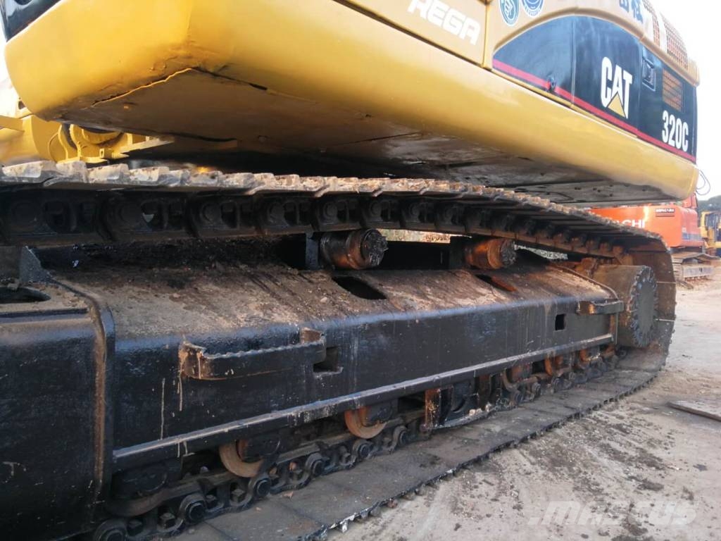 CAT 320C Escavadeiras de esteiras