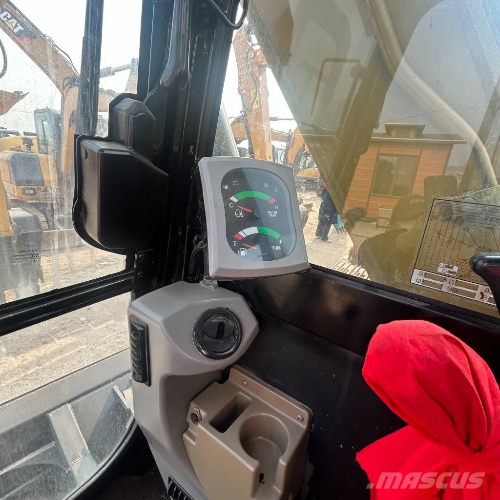 CAT 307E2 Escavadeiras de esteiras
