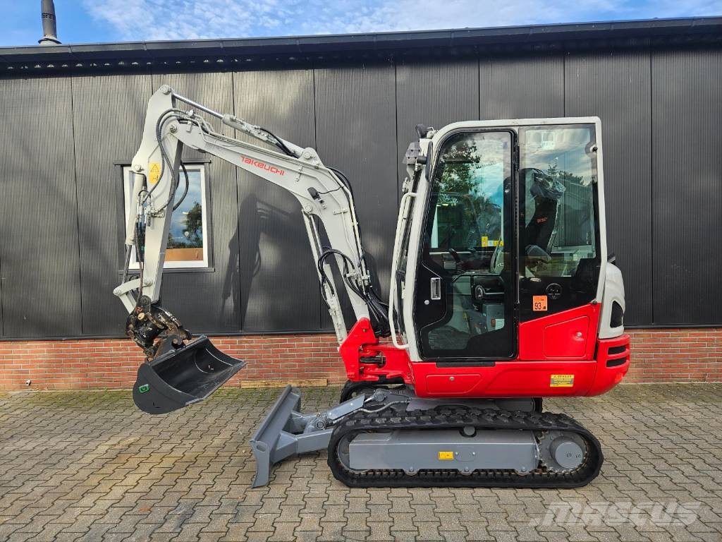 Takeuchi TB 230 Mini ekskavatoriai < 7 t