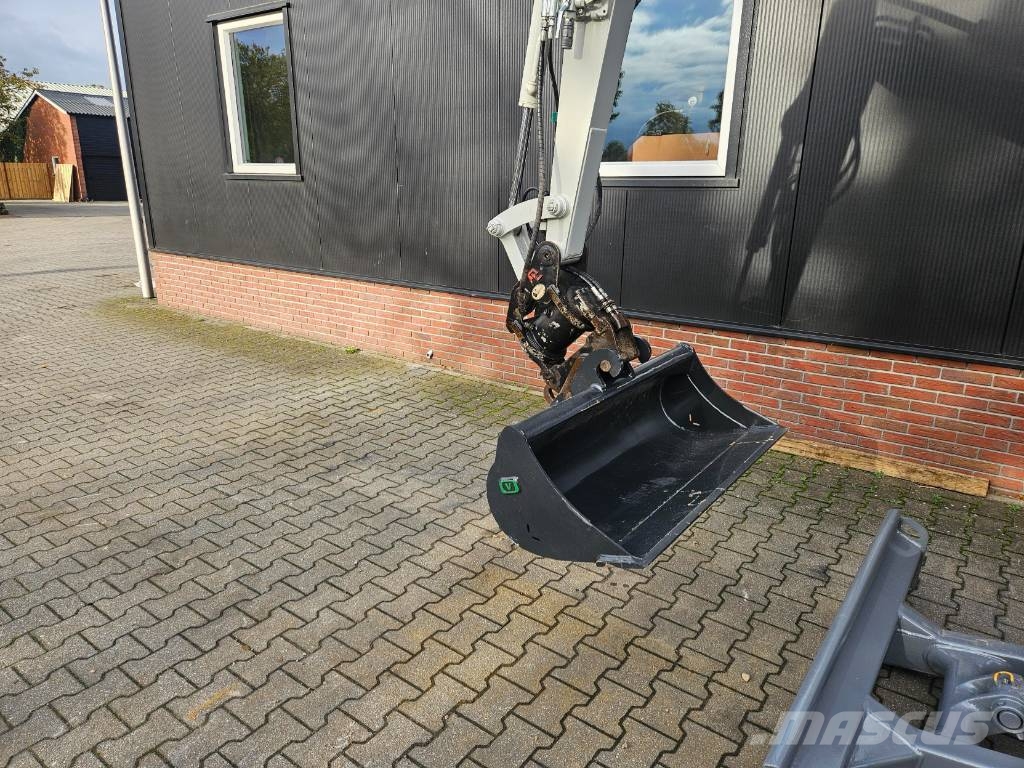 Takeuchi TB 230 Mini ekskavatoriai < 7 t