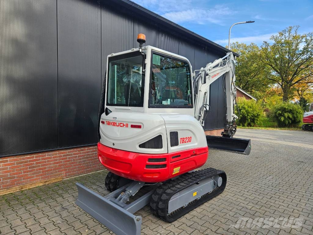 Takeuchi TB 230 Mini ekskavatoriai < 7 t