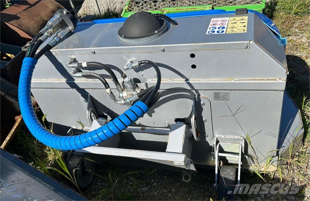 Multione Tornado Rasenmäher 150 CM 2 其他農業機械