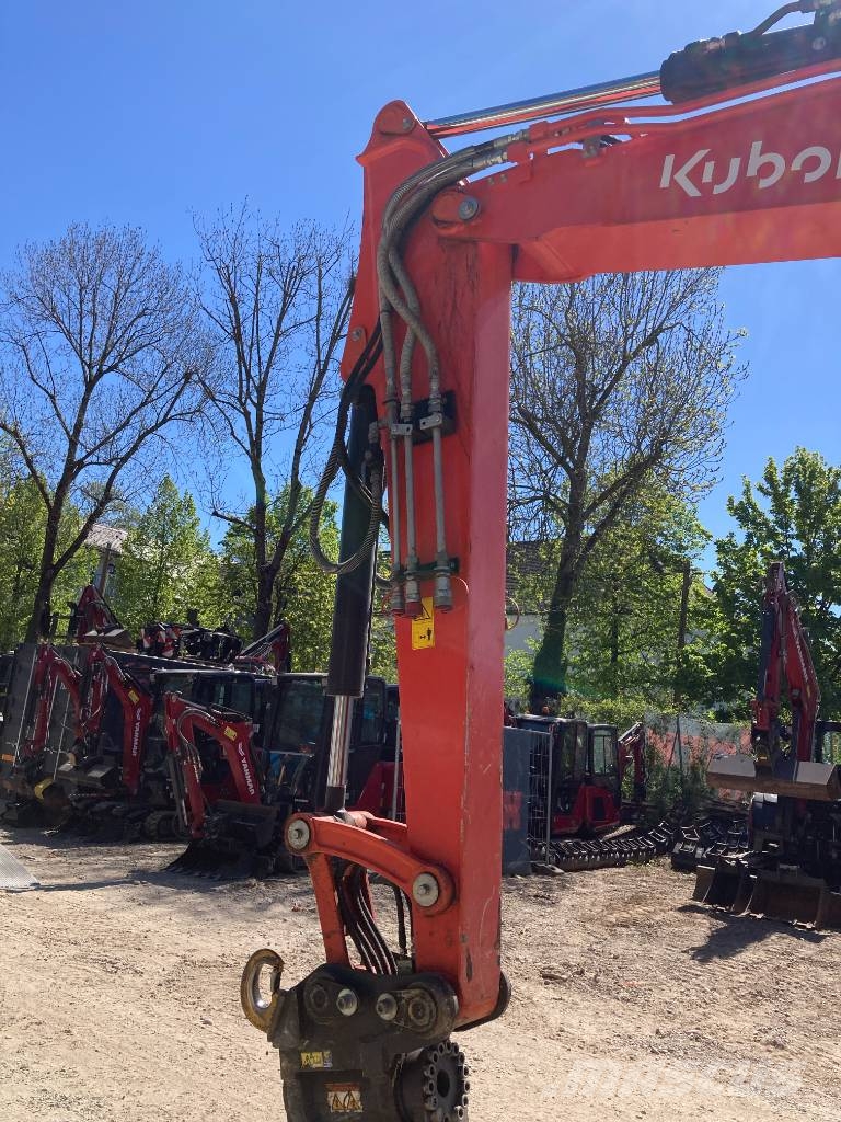 Kubota Kompaktbagger KX080-4 alpha 2 Pásové rýpadlá