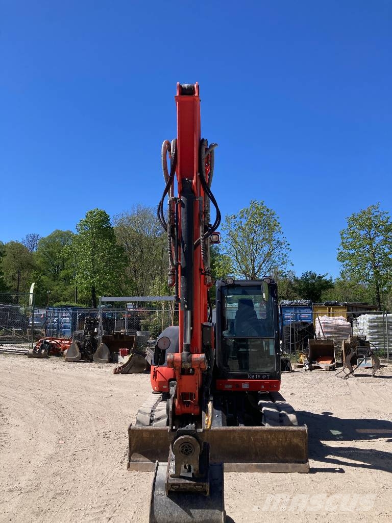 Kubota Kompaktbagger KX080-4 alpha 2 Pásové rýpadlá