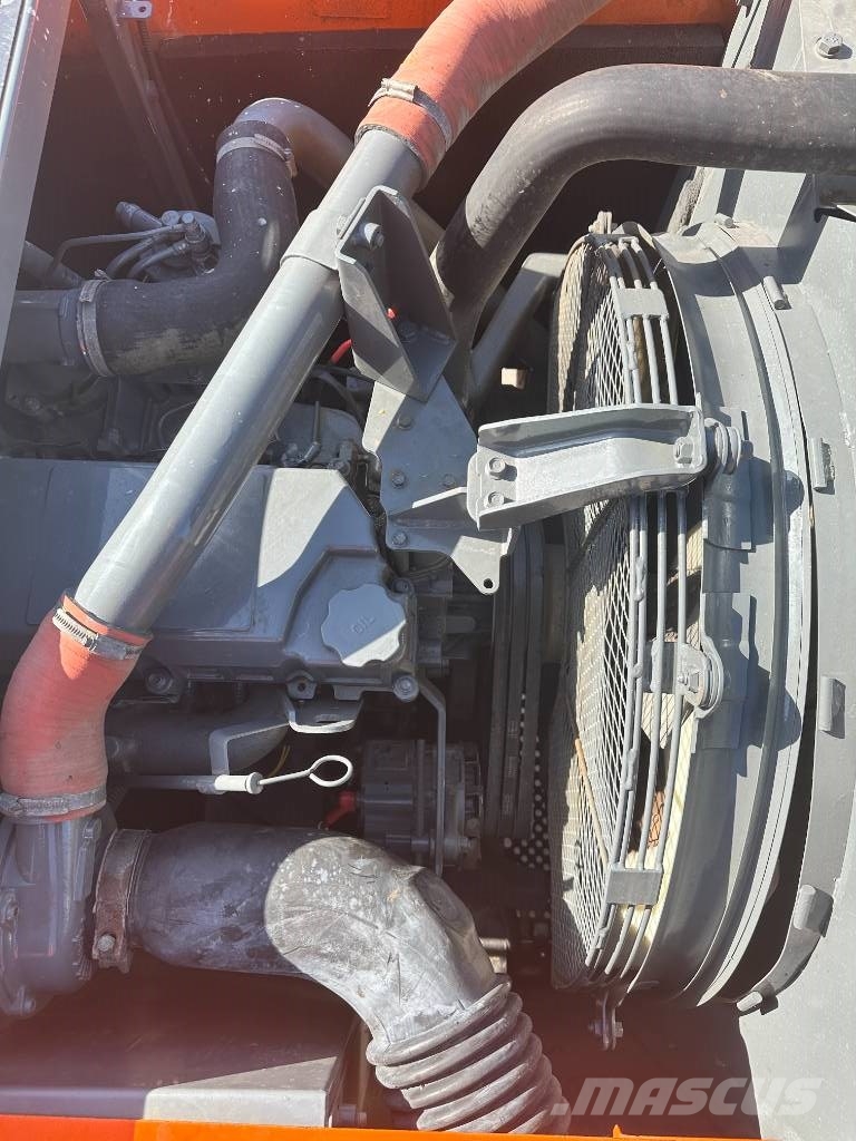 Hitachi ZX 350 履带挖掘机