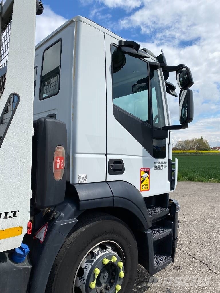 Iveco STRALIS 360 e6 A Réparer Veículos de recuperação