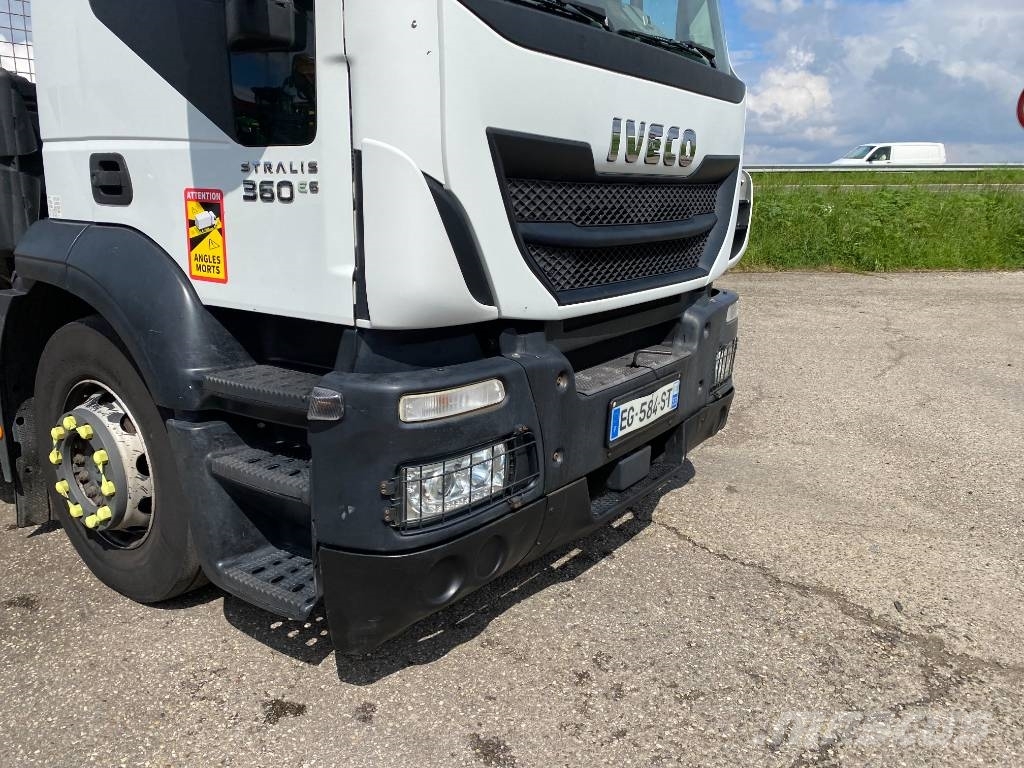 Iveco STRALIS 360 e6 A Réparer Veículos de recuperação