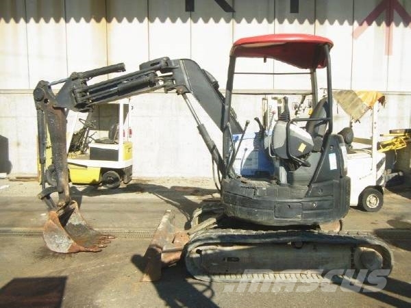 Komatsu PC30UU-3 Εκσκαφάκι (διαβολάκι) < 7t