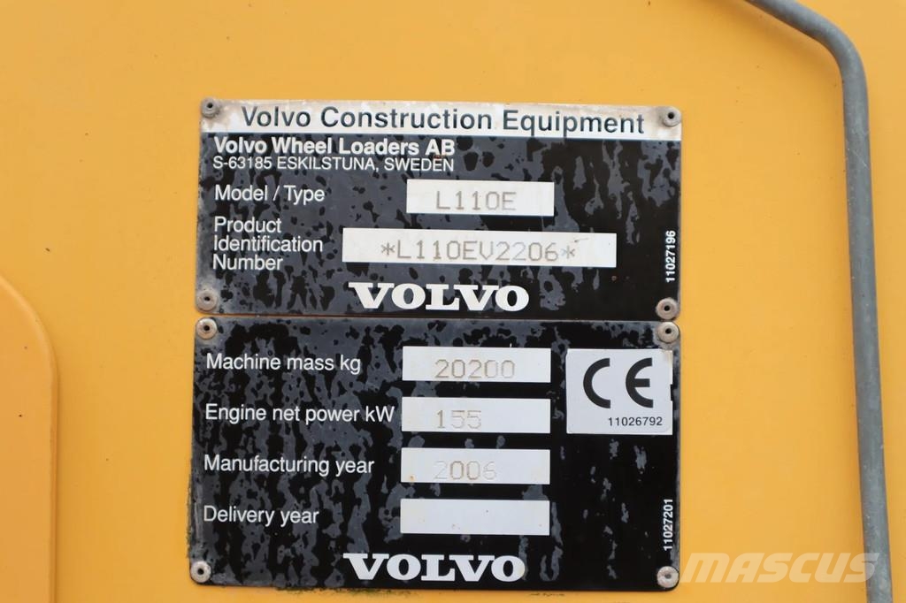 Volvo L110E QUICK COUPLER | BUCKET | 3RD FUNCTION | AIRC Wielladers