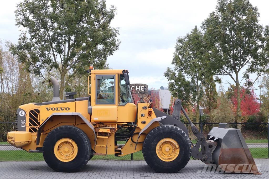 Volvo L110E QUICK COUPLER | BUCKET | 3RD FUNCTION | AIRC Wielladers